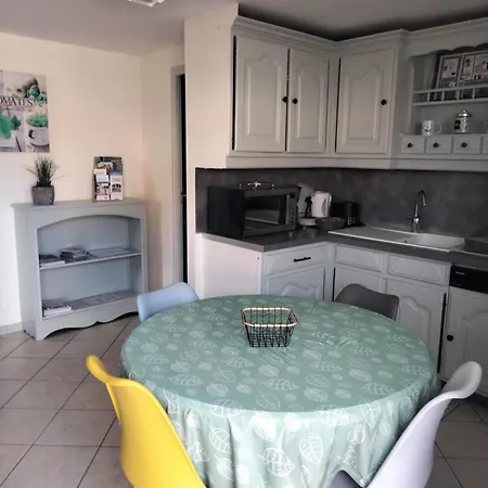 Holiday home La Goelette